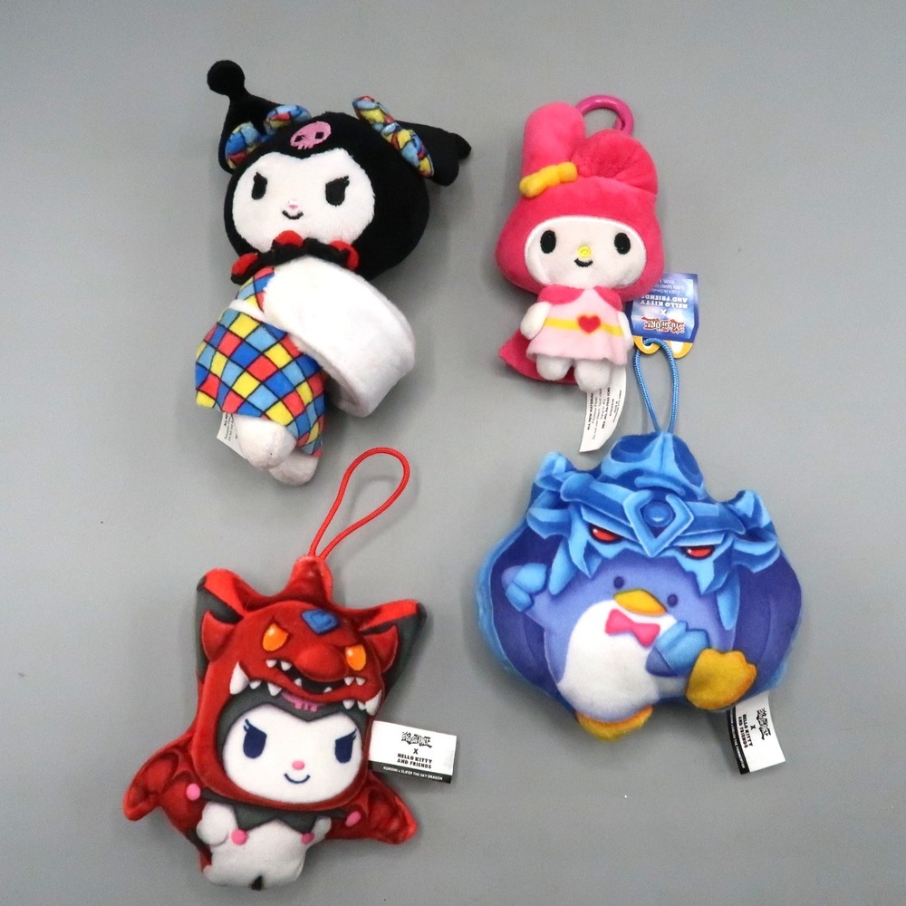 Bullsitoy Cutie Cuff Sanrio Hello Kitty & Friends Kuromi Bracelet Keychain Hange